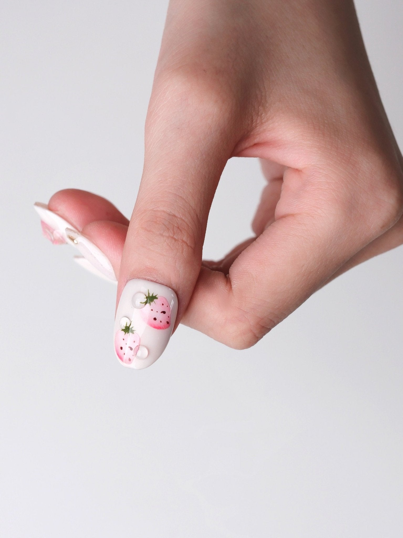 Berry Blush - Handmade Press on Nails by Clawcreature - Handmade Press - on Nails