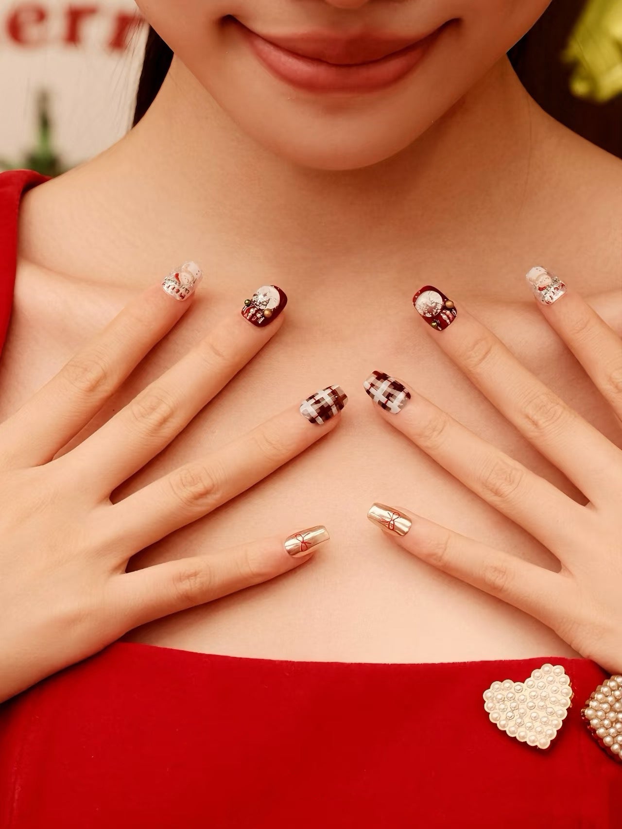 Christmas Land - Handmade Press on Nails by Clawcreature - Handmade Press - on Nails