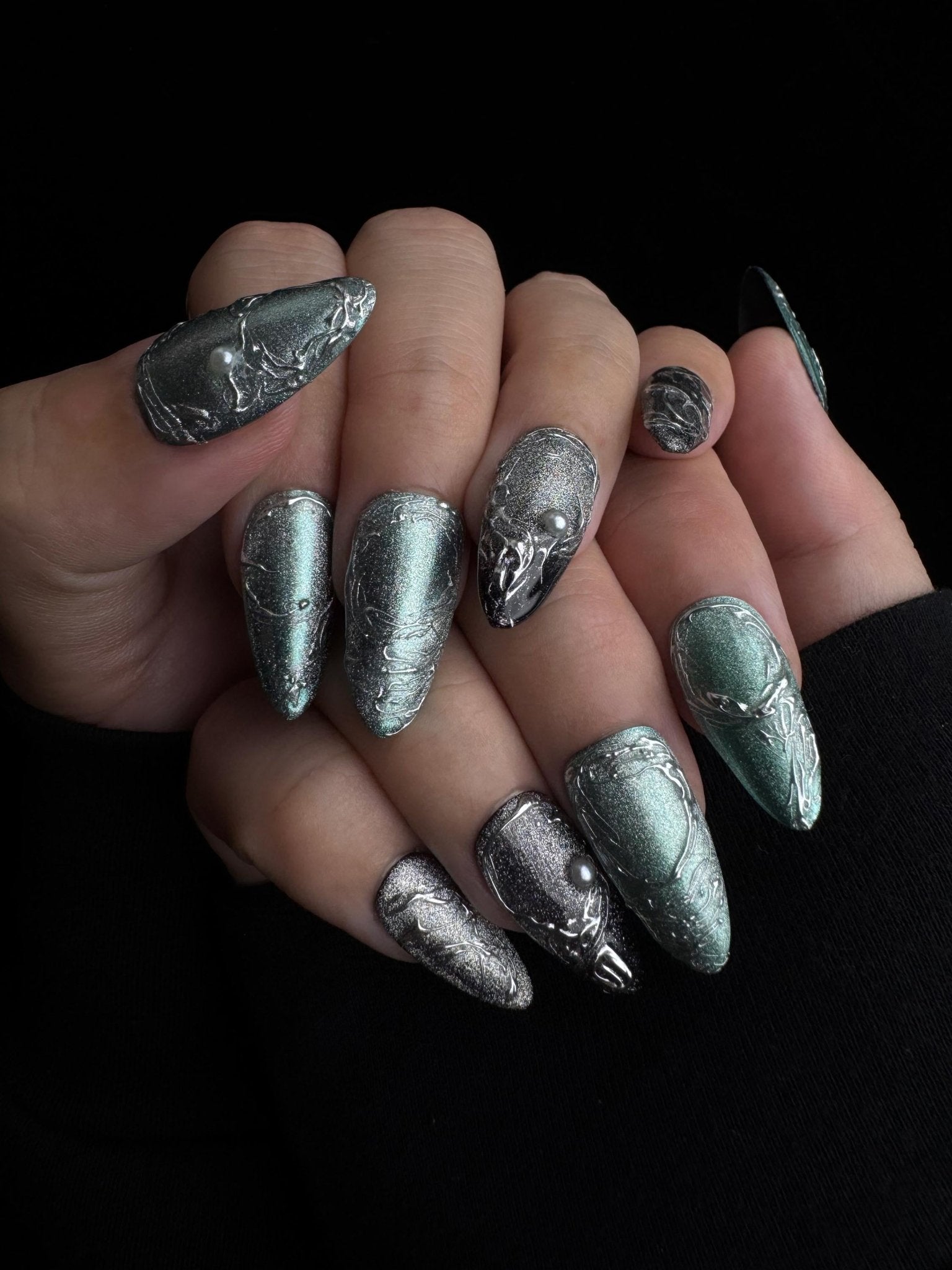 Emerald Abyss - Handmade Press on Nails by Clawcreature - Handmade Press - on Nails