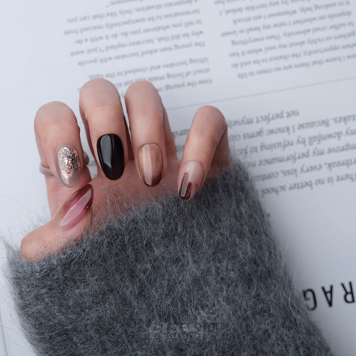 Rose and Gold - Handmade Press on Nails by Clawcreature - Handmade Press - on Nails