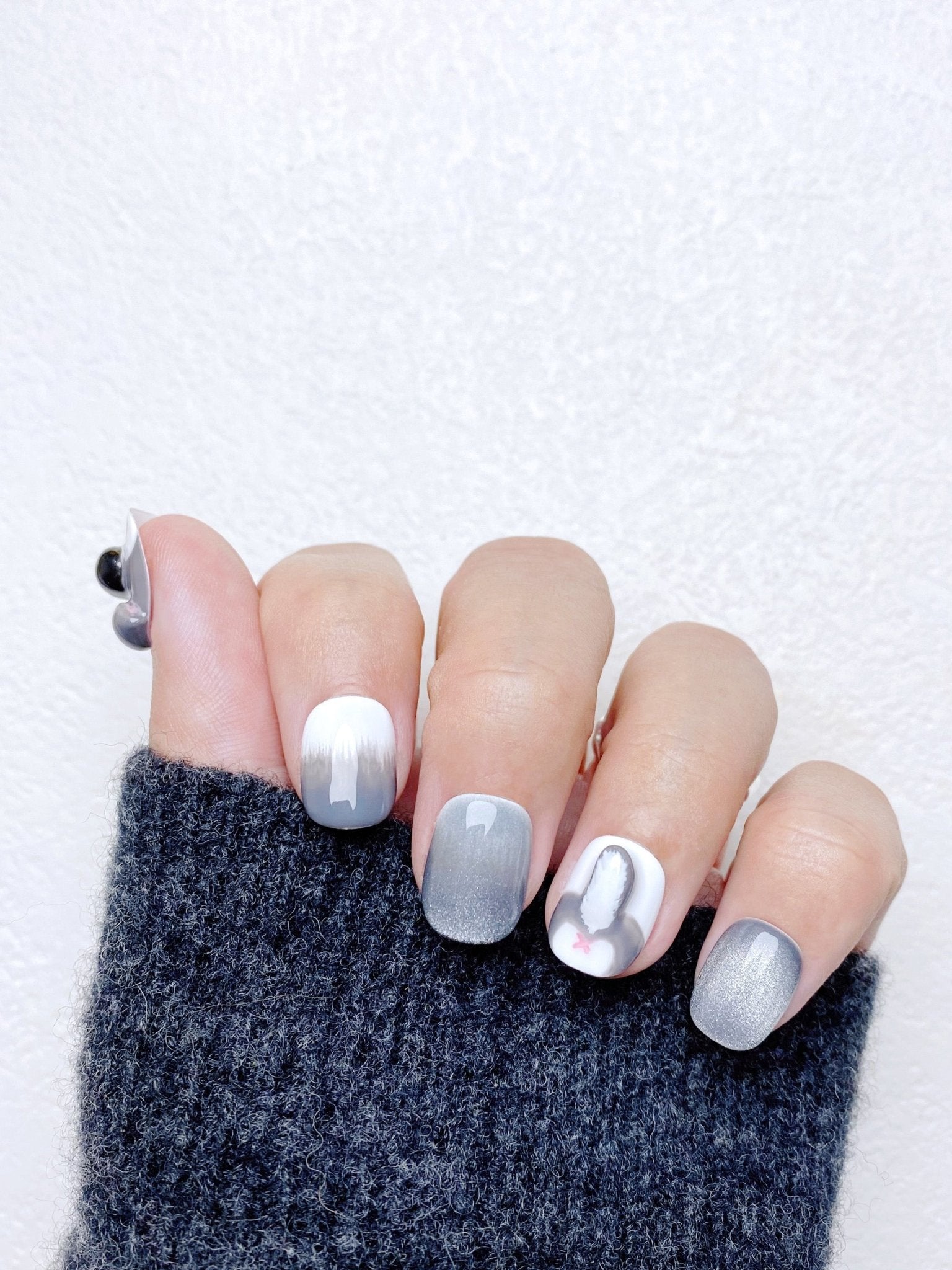 Sasha the Schnauzer - Handmade Press on Nails by Clawcreature - Handmade Press - on Nails