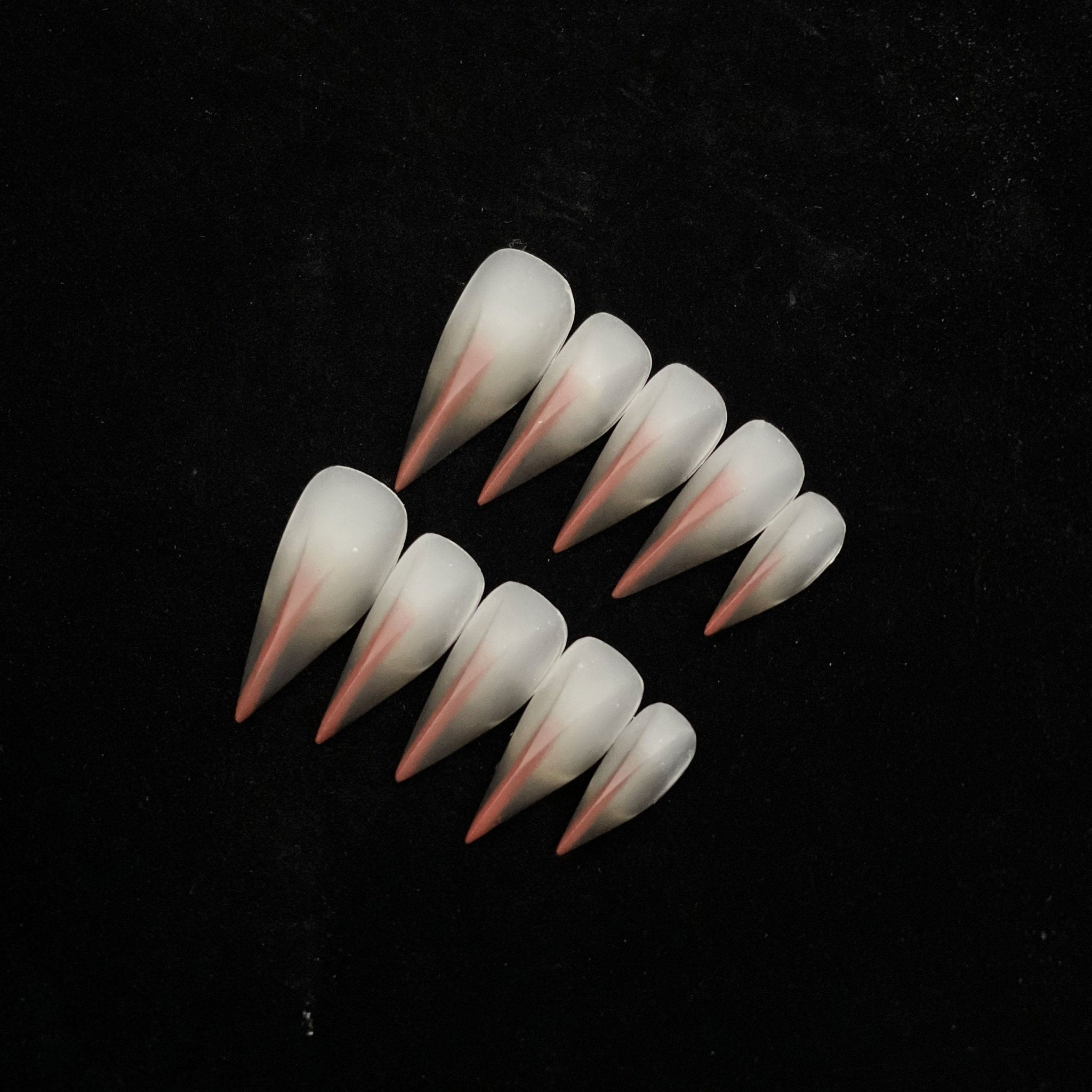 Vampire Kiss - Handmade Press on Nails by Clawcreature - Handmade Press - on Nails