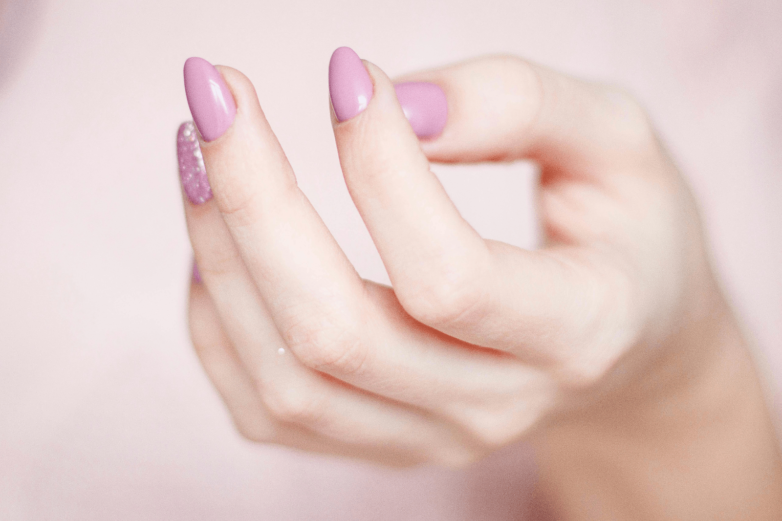 Find Your Perfect Press-On Nail Personality: What Your Nails Say About You - Clawcreature - Handmade Press-on Nails
