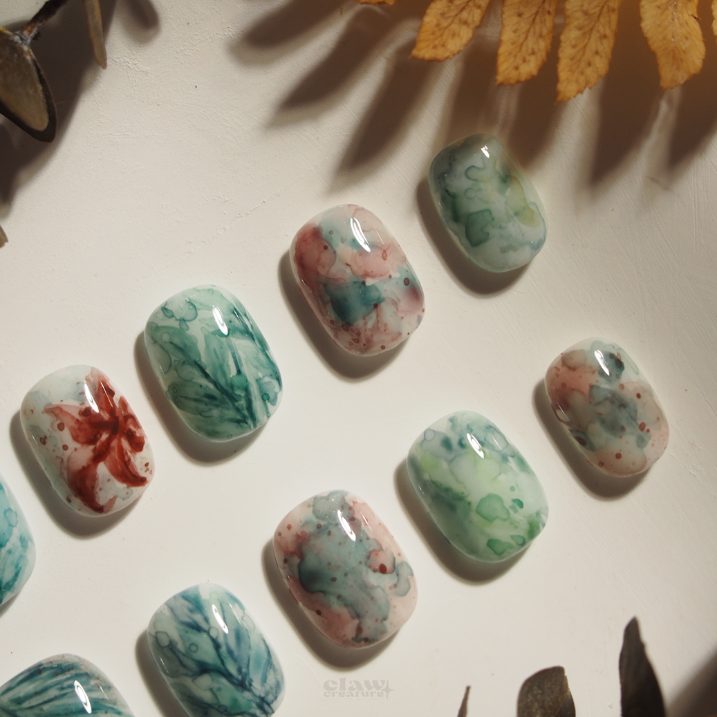 Botanical Dream Handmade Press-on Nails by Claw Creature