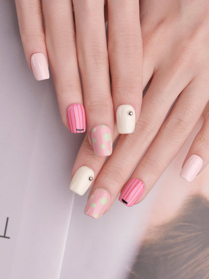 Apple Crush - Handmade Press on Nails by Clawcreature - Handmade Press - on Nails