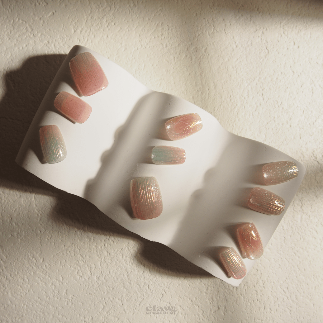 Aurora Glow - Handmade Press on Nails by Clawcreature - Handmade Press - on Nails