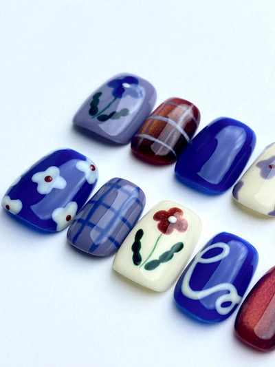 Bloom Theory - Handmade Press on Nails by Clawcreature - Handmade Press - on Nails