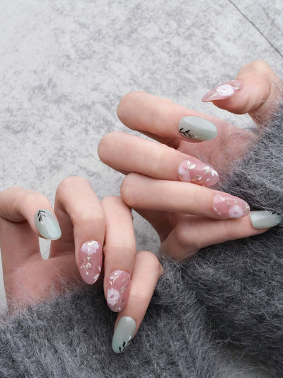 Breeze Floral - Handmade Press on Nails by Clawcreature - Handmade Press - on Nails