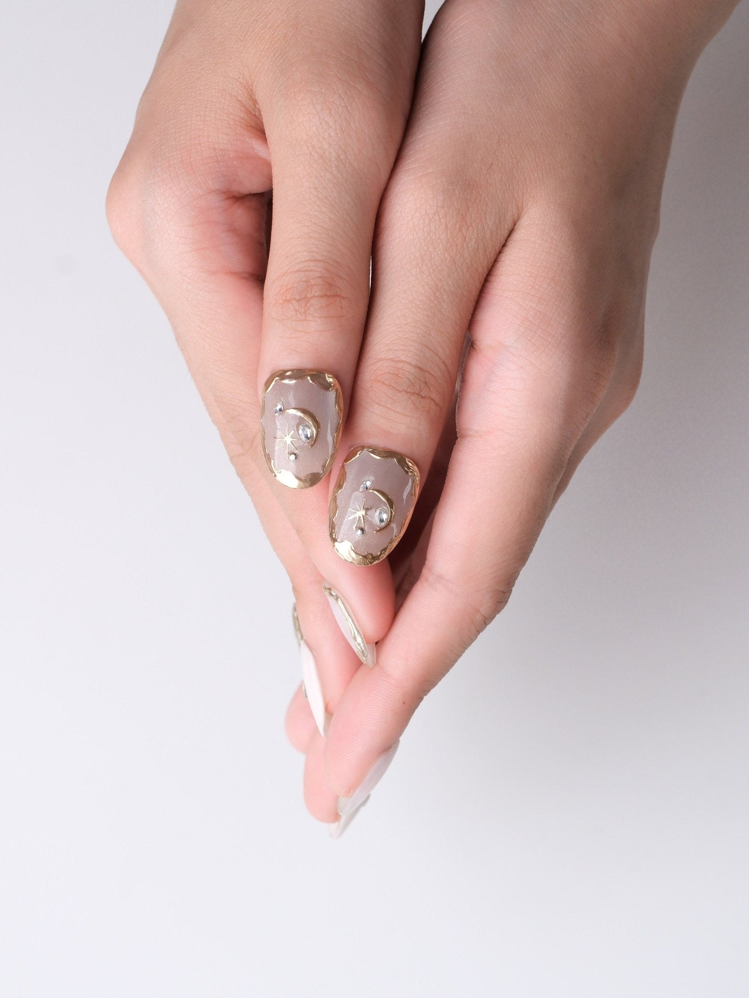 Celestial Glow - Handmade Press on Nails by Clawcreature - Handmade Press - on Nails