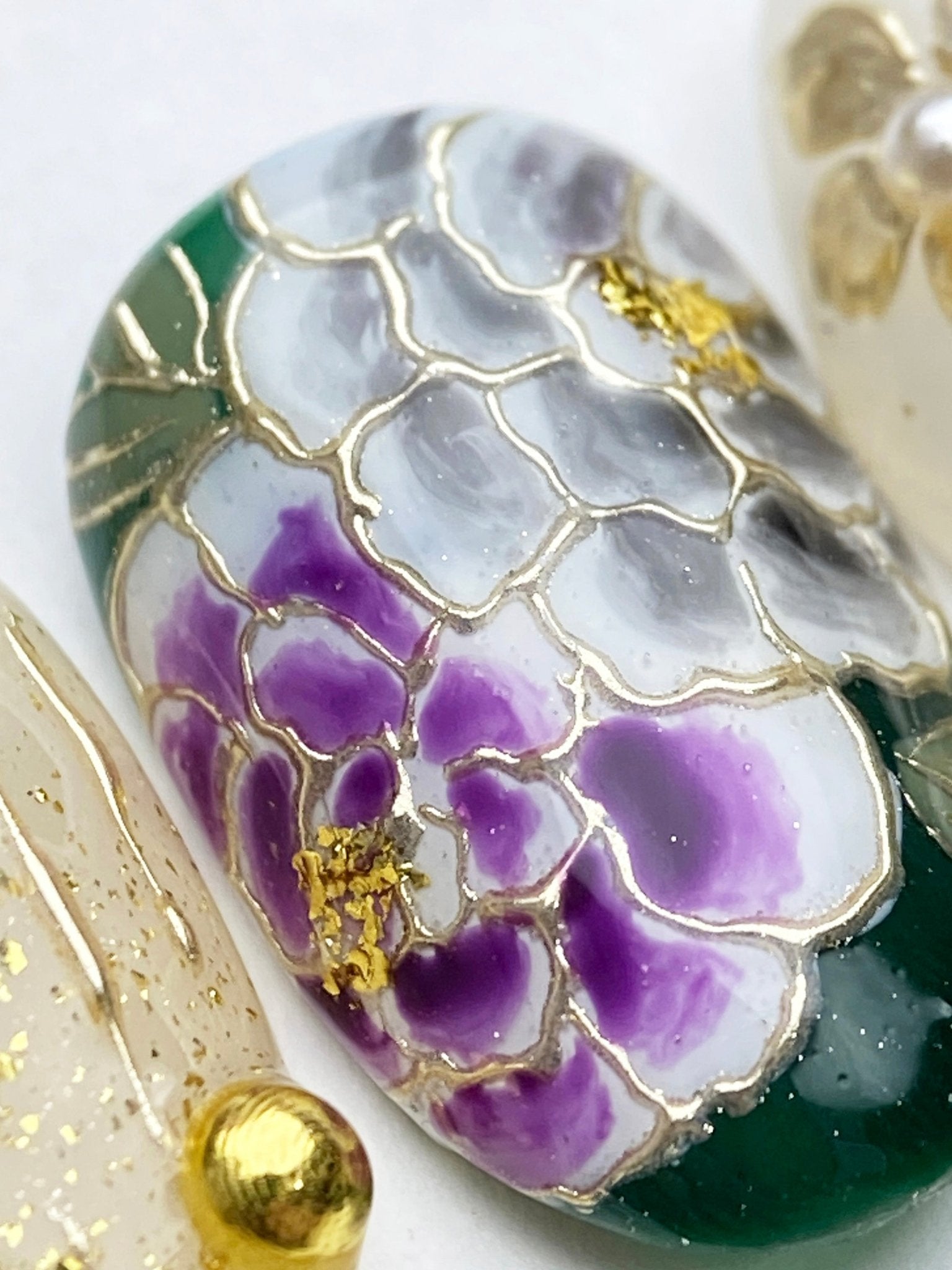Emerald Envy - Handmade Press on Nails by Clawcreature - Handmade Press - on Nails