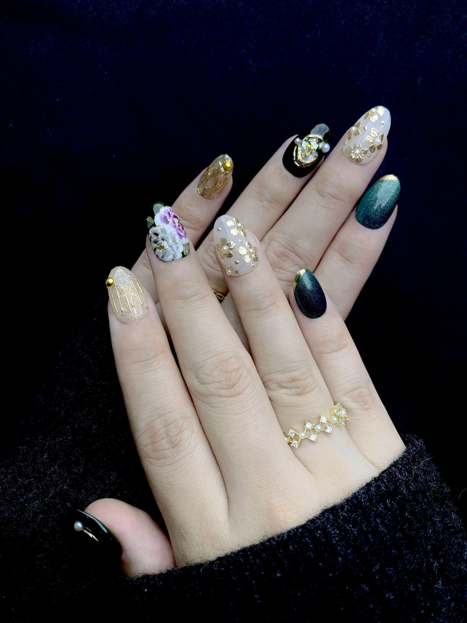 Emerald Envy - Handmade Press on Nails by Clawcreature - Handmade Press - on Nails