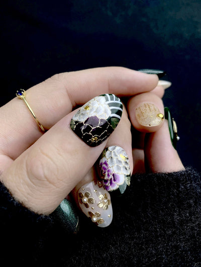 Emerald Envy - Handmade Press on Nails by Clawcreature - Handmade Press - on Nails