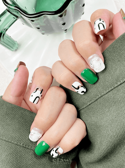 Evergreen - Handmade Press on Nails by Clawcreature - Handmade Press - on Nails