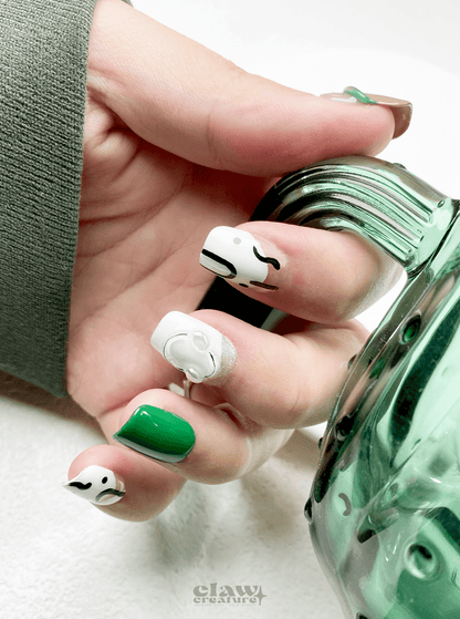 Evergreen - Handmade Press on Nails by Clawcreature - Handmade Press - on Nails