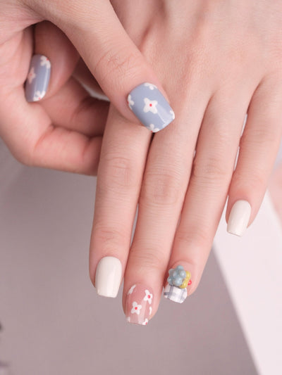 Flower Pop - Handmade Press on Nails by Clawcreature - Handmade Press - on Nails