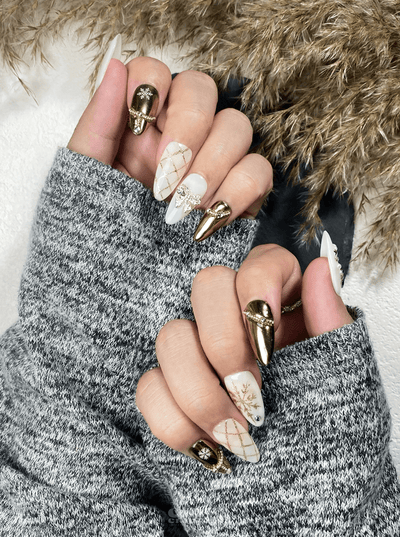 Golden Christmas - Handmade Press on Nails by Clawcreature - Handmade Press - on Nails