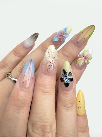 Hawaiian Kiss - Handmade Press on Nails by Clawcreature - Handmade Press - on Nails
