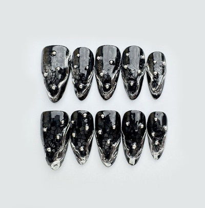 Iron Venom - Handmade Press on Nails by Clawcreature - Handmade Press - on Nails