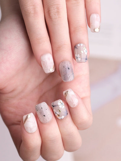 Kiri - Handmade Press on Nails by Clawcreature - Handmade Press - on Nails