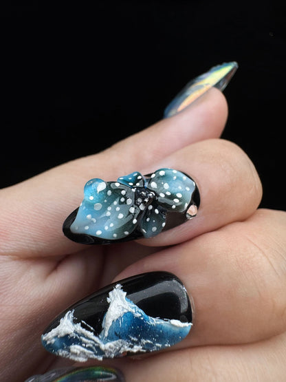 Manta Glow - Handmade Press on Nails by Clawcreature - Handmade Press - on Nails