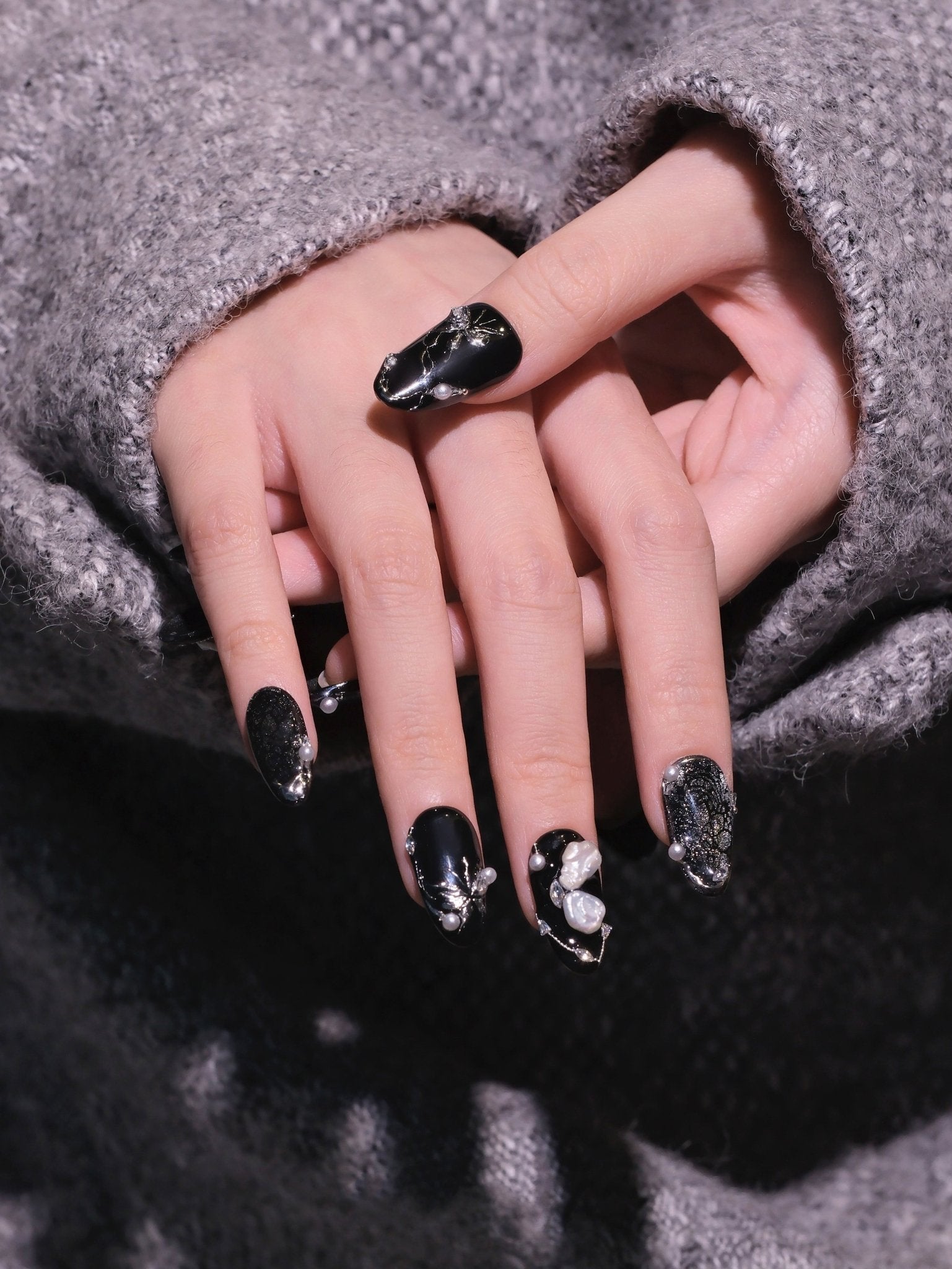 Midnight Flutter - Handmade Press on Nails by Clawcreature - Handmade Press - on Nails