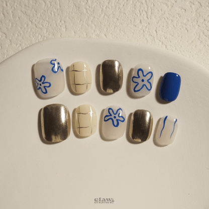 Modern Muse - Handmade Press on Nails by Clawcreature - Handmade Press - on Nails