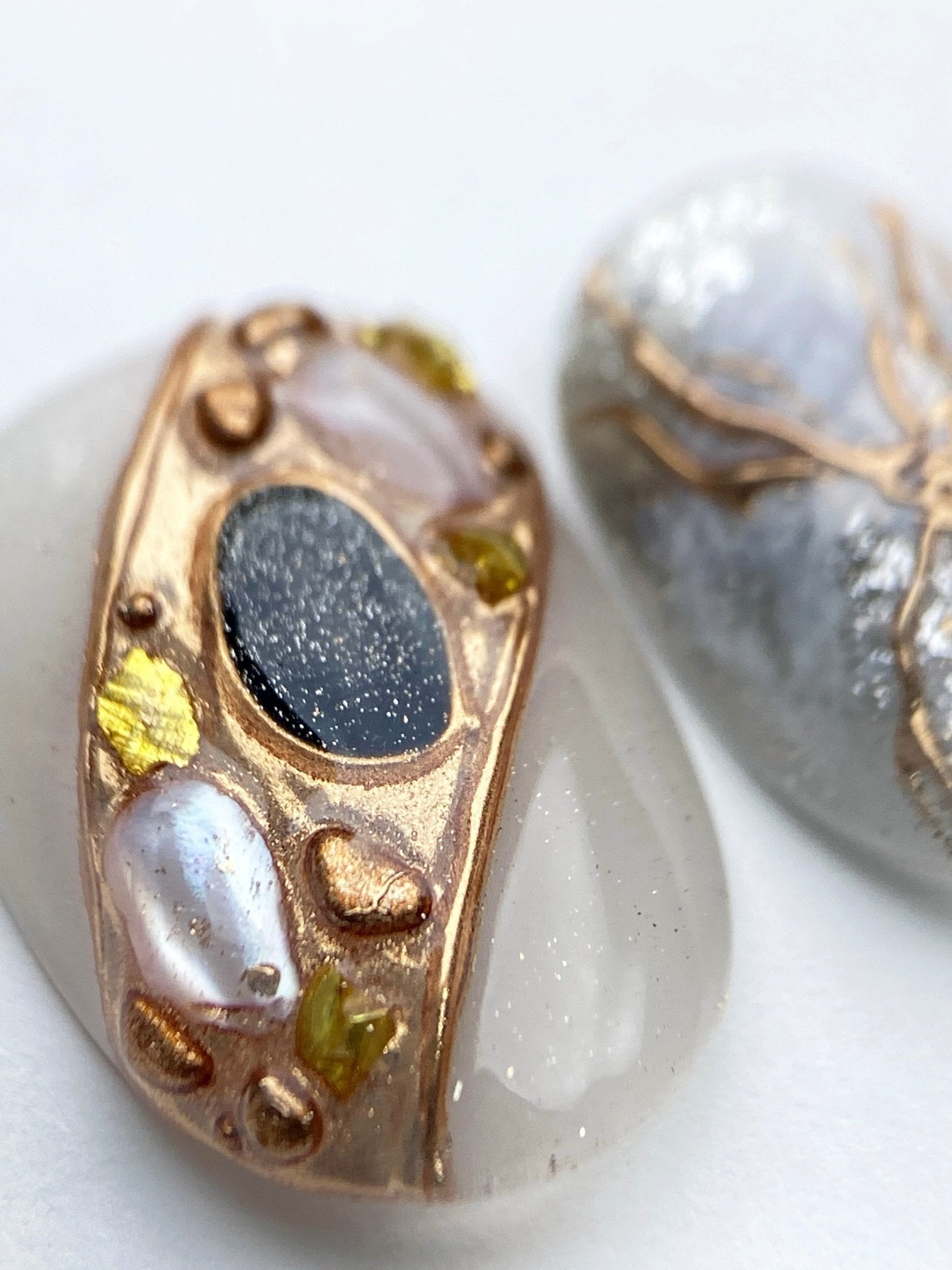 Obsidian Vein - Handmade Press on Nails by Clawcreature - Handmade Press - on Nails