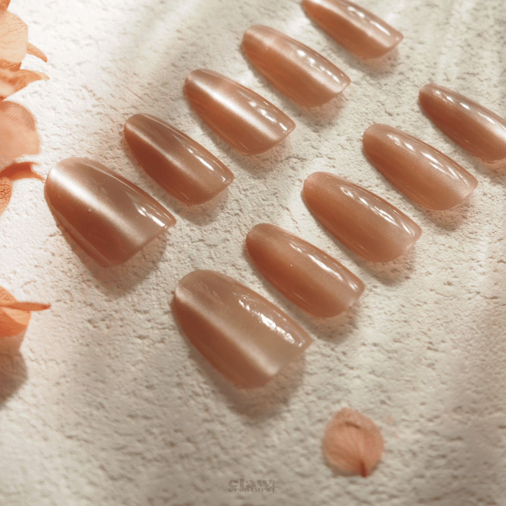 Peachy Dream - Handmade Press on Nails by Clawcreature - Handmade Press - on Nails