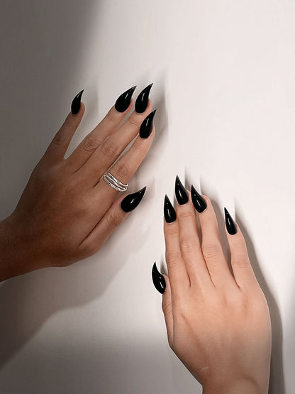 Raven Claw - Handmade Press on Nails by Clawcreature - Handmade Press - on Nails