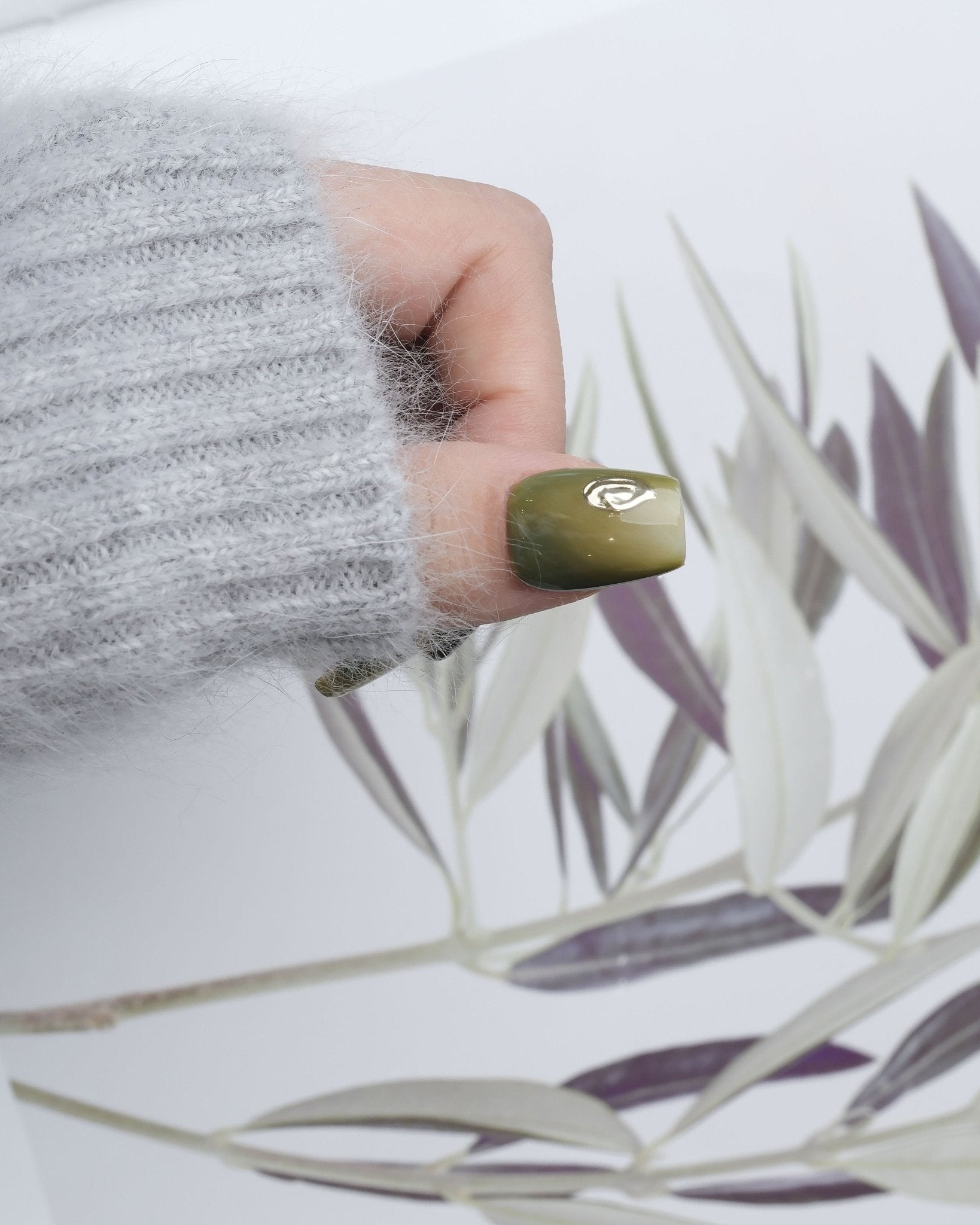 Secret Forest - Handmade Press on Nails by Clawcreature - Handmade Press - on Nails