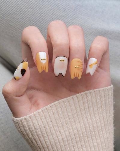 Sophie the Cat - Handmade Press on Nails by Clawcreature - Handmade Press - on Nails