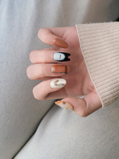 Stitch the Cat - Handmade Press on Nails by Clawcreature - Handmade Press - on Nails