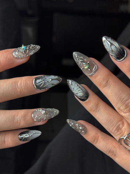 Tree of Life - Handmade Press on Nails by Clawcreature - Handmade Press - on Nails