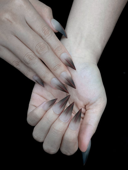 Vampire Kiss - Handmade Press on Nails by Clawcreature - Handmade Press - on Nails