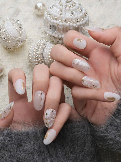 Winter Bloom - Handmade Press on Nails by Clawcreature - Handmade Press - on Nails